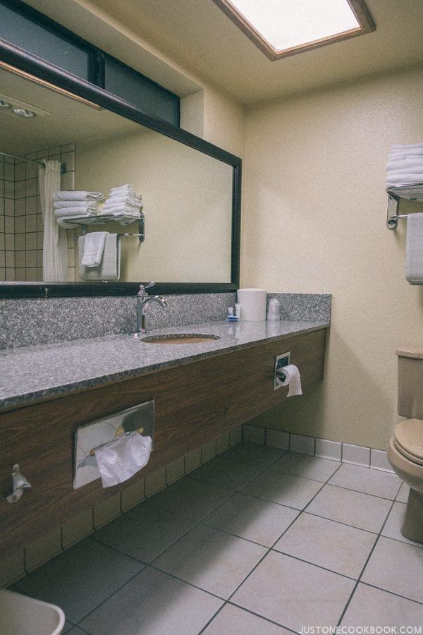 Best Western Plus Yosemite Gateway Inn } JustOneCookbook.com