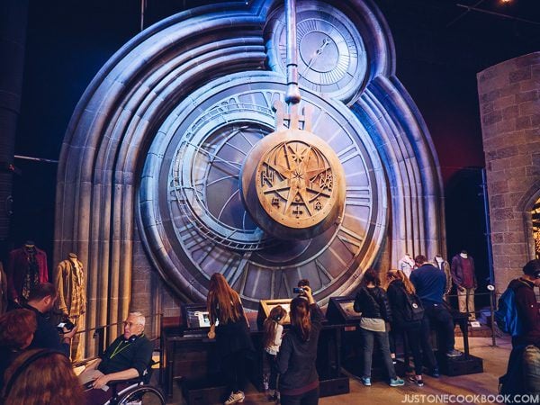 London Travel Guide Day 4 - Warner Bros. Studio: The Making of Harry Potter | JustOneCookbook.com