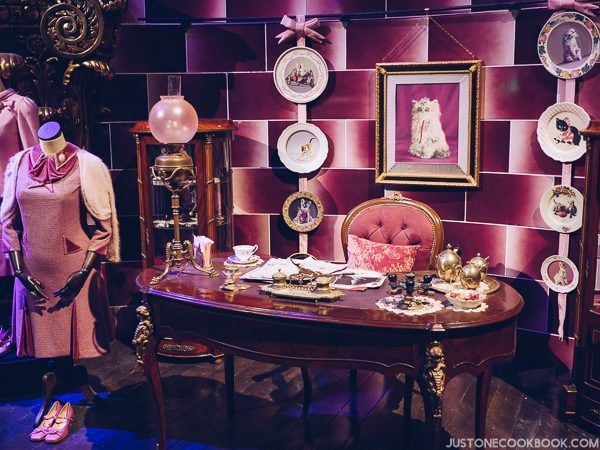 London Travel Guide Day 4 - Warner Bros. Studio: The Making of Harry Potter | JustOneCookbook.com
