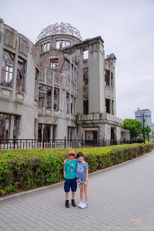 children standing in front of atomic bomb dome | JustOneCookbook.com