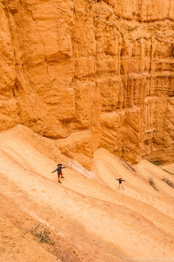 children hiking on switchbacks on Navajo Loop - Bryce Canyon National Park Travel Guide | justonecookbook.com