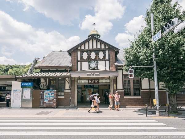 Harajuku Station - Harajuku Travel Guide | www.justonecookbook.com