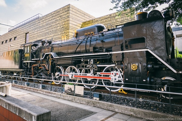 D51 Steam Locomotive - Tokyo National Museum of Nature and Science Guide | www.justonecookbook.com