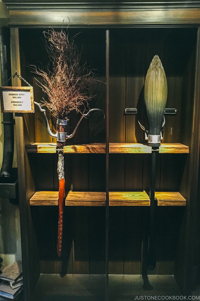 brooms used in Harry Potter movies - Osaka Guide: Universal Studios Japan | www.justonecookbook.com