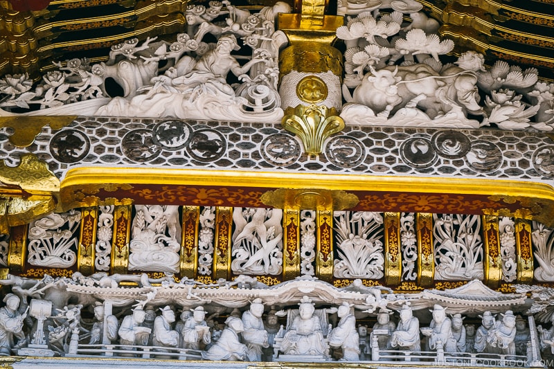 detailed carvings on Karamon Gate - Nikko Travel Guide : Nikko Toshogu Shrine | www.justonecookbook.com