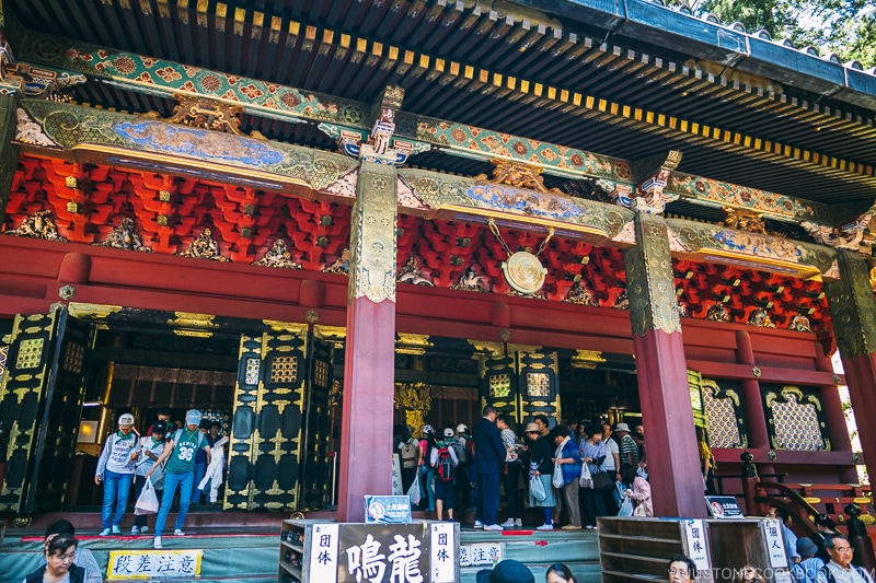Yakushido Temple (crying dragon) - Nikko Travel Guide : Nikko Toshogu Shrine | www.justonecookbook.com