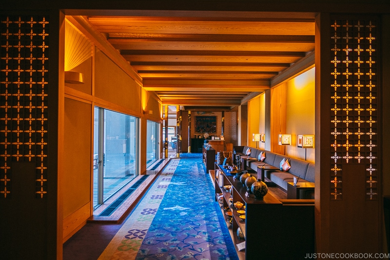 sitting area in the lobby hallway at Hoshino Resorts KAI Nikko - Things to do around Lake Chuzenji | www.justonecookbook.com