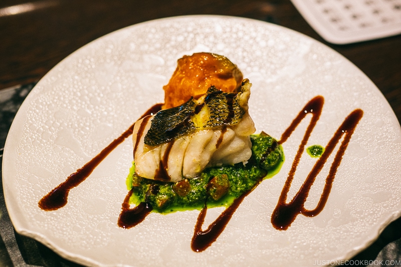 Grilled striped bass at Hotel Kaneyamaen - Things to do around Lake Kawaguchi | www.justonecookbook.com 