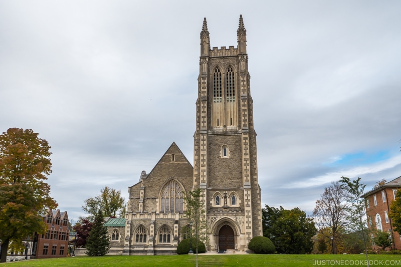 exterior of Thompson Memorial Chapel at Williams College