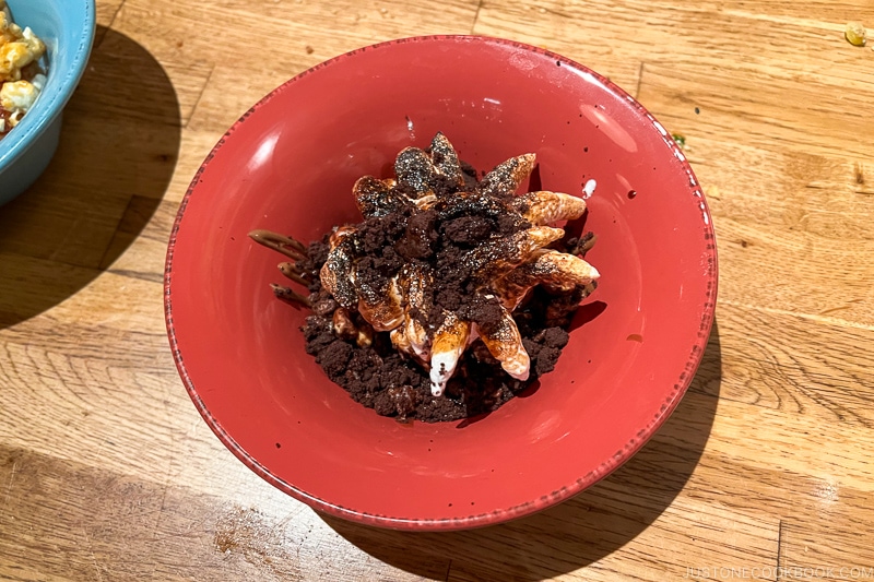 crunchy nutty toasty choco mousse