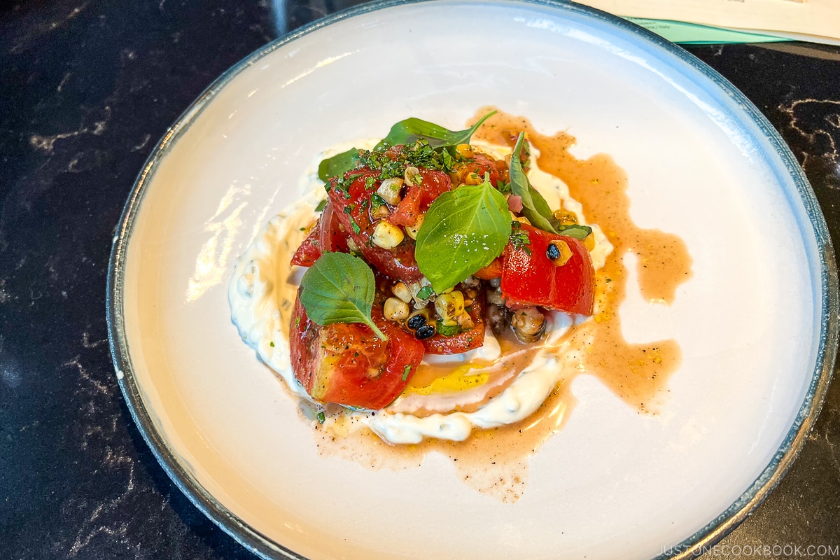 heirloom tomato salad