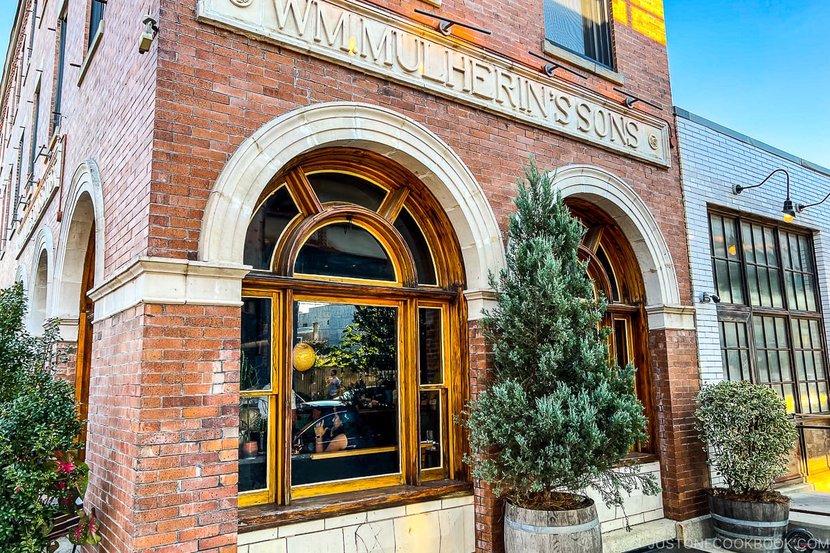 Wm. Mulherin’s Sons Restaurant