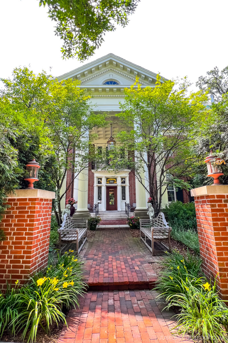 Victorian house on Summit Ave