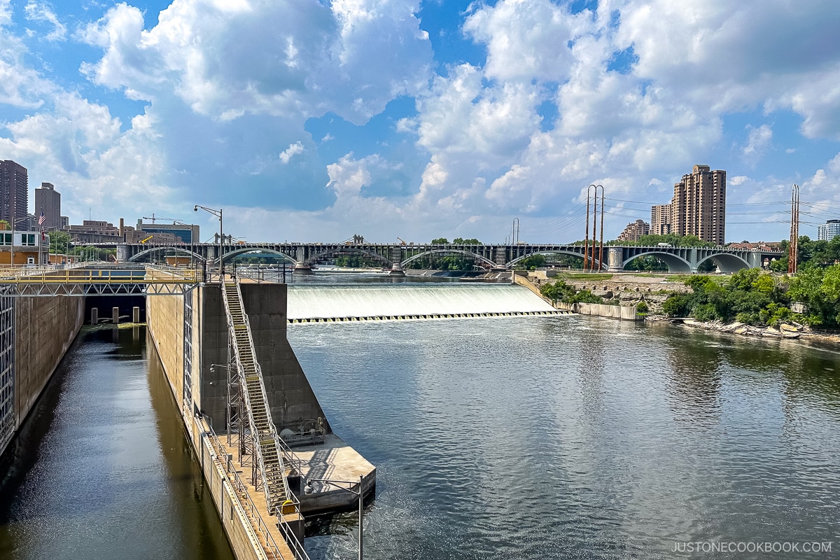 St Anthony Falls
