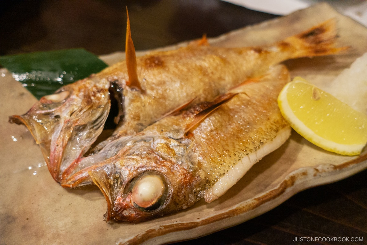Grilled Nodoguro with lemon and grated daikon radish