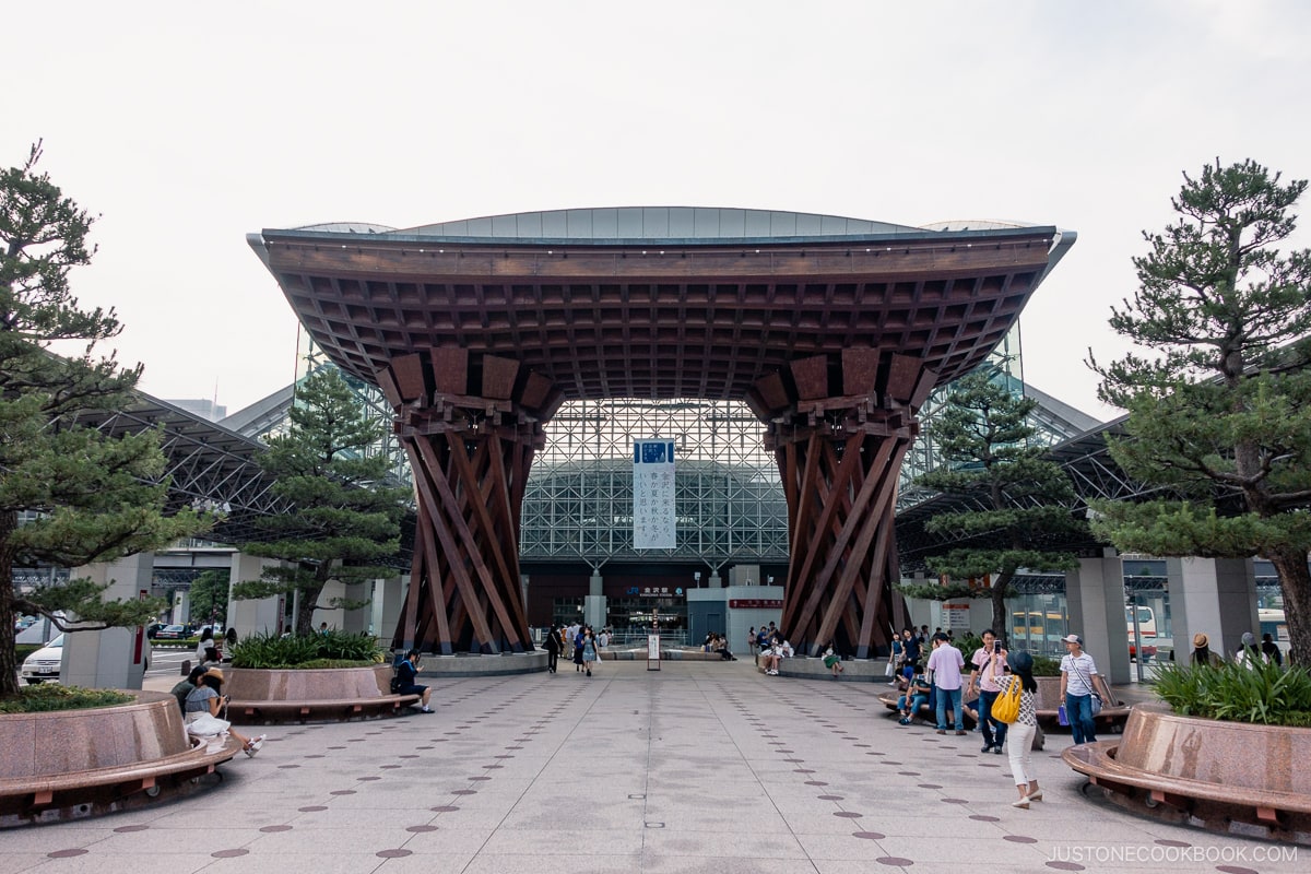 Kanazawa Station Entrance