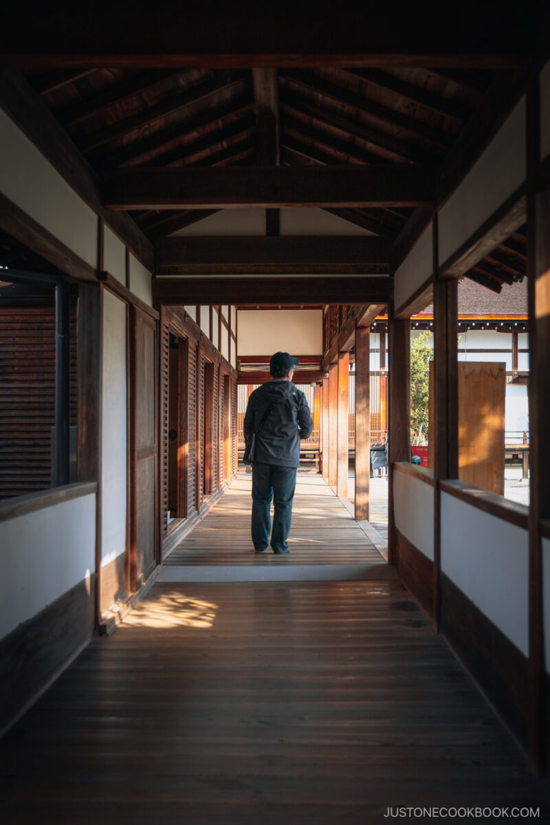 Wooden corridors