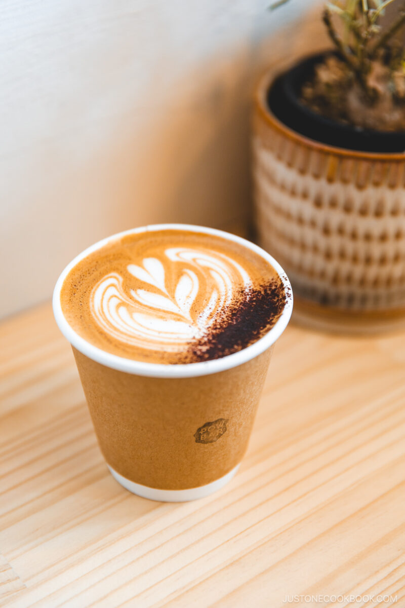 Cappucino in takeout cup at Pow Bar in Niseko
