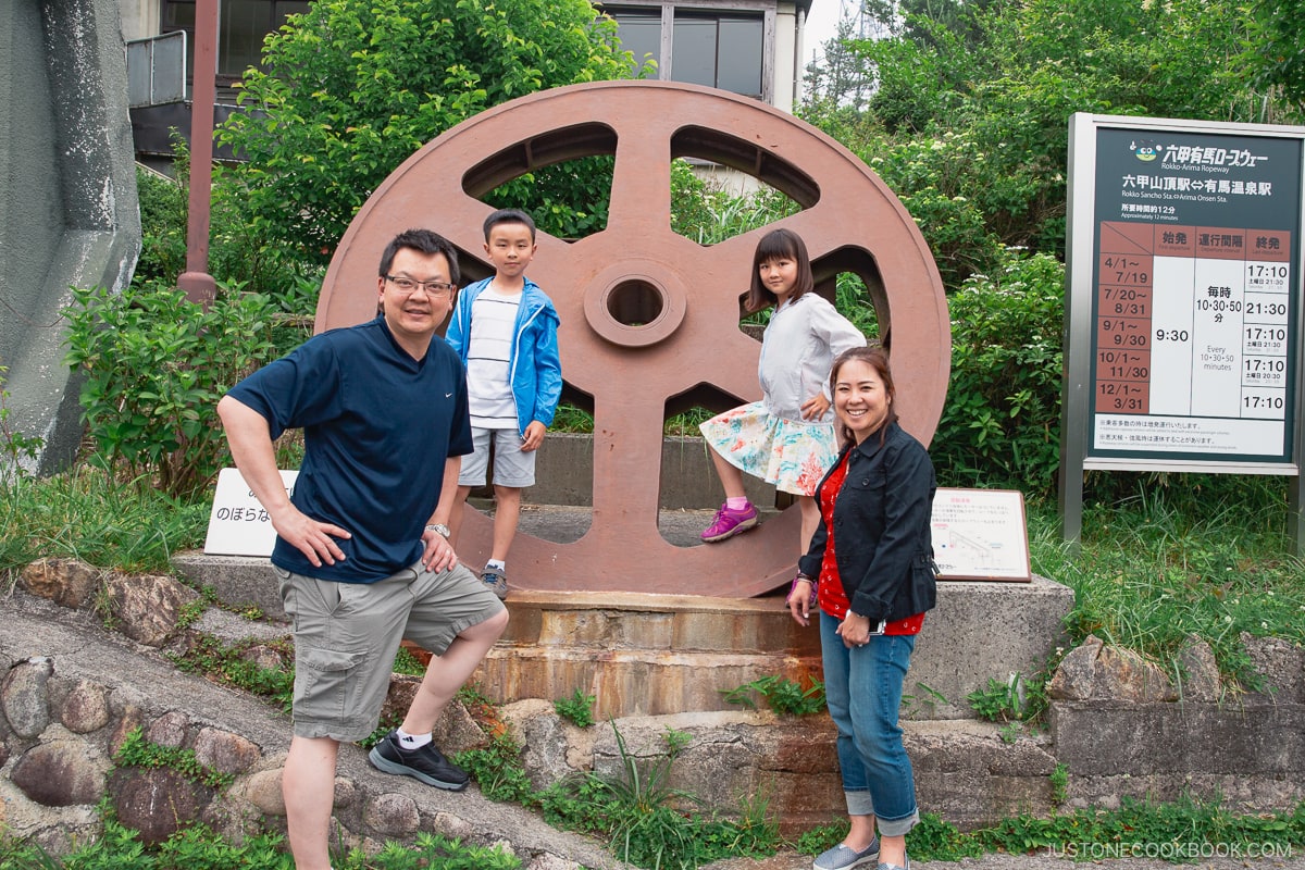 Photo in front of wheel used in the ropeway