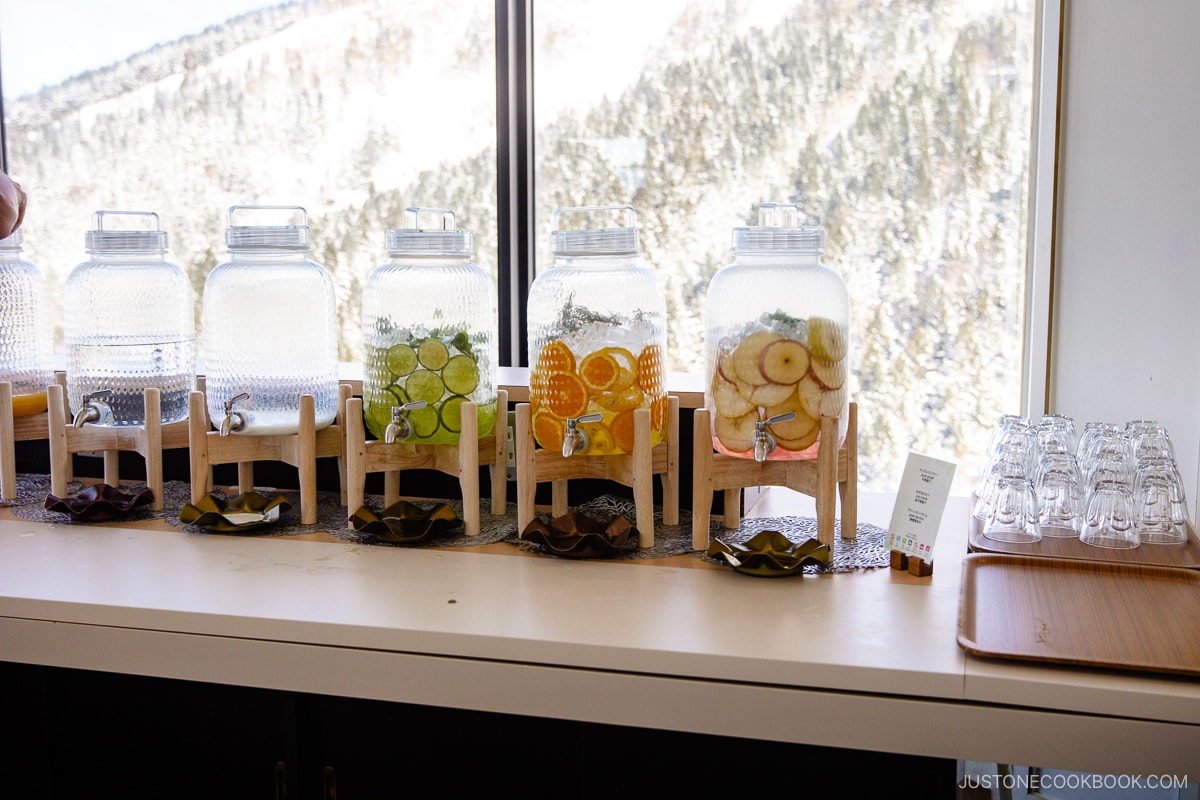 Breakfast buffet drinks