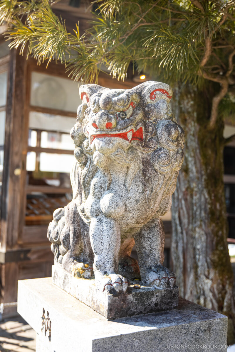 Stone statue of a lion