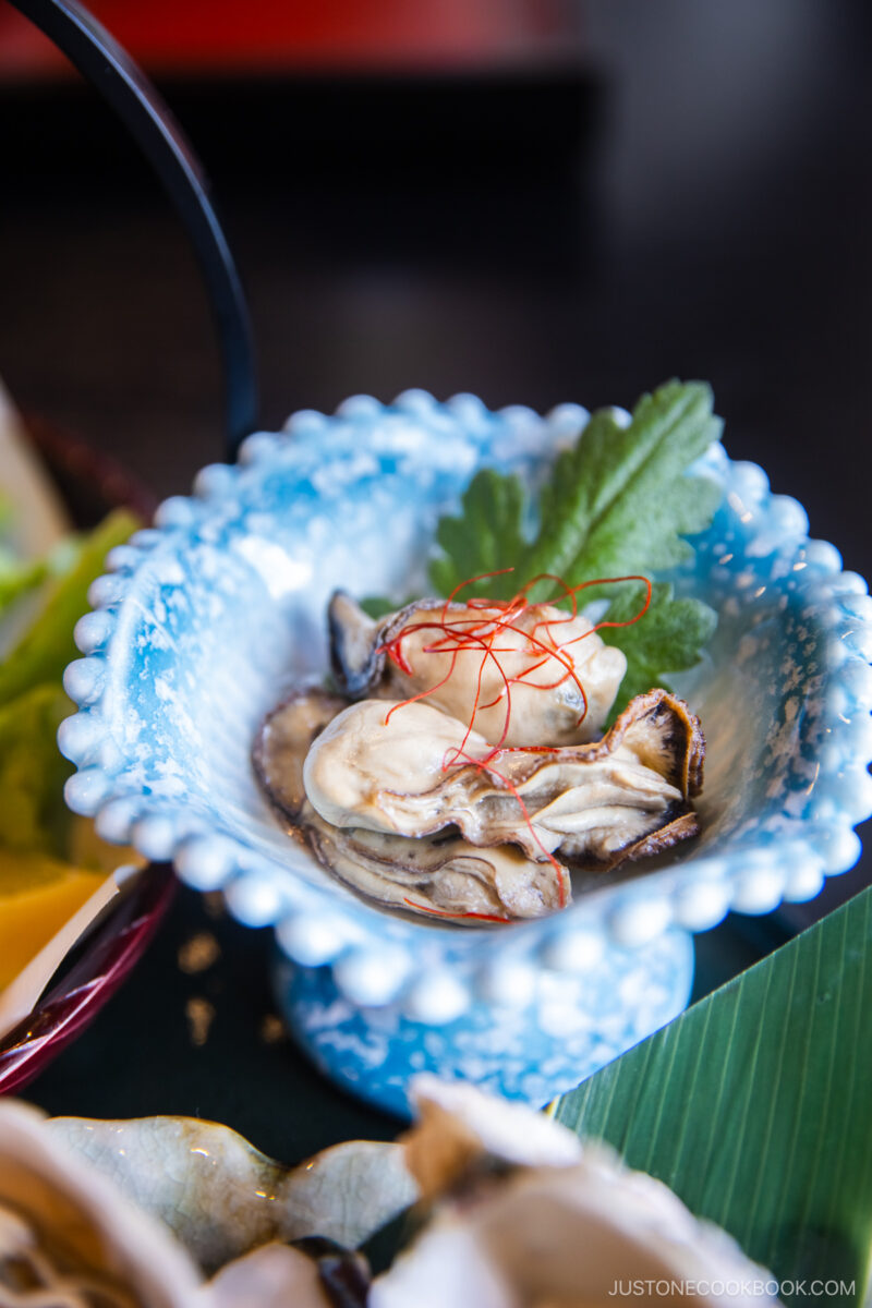 Pickled oysters