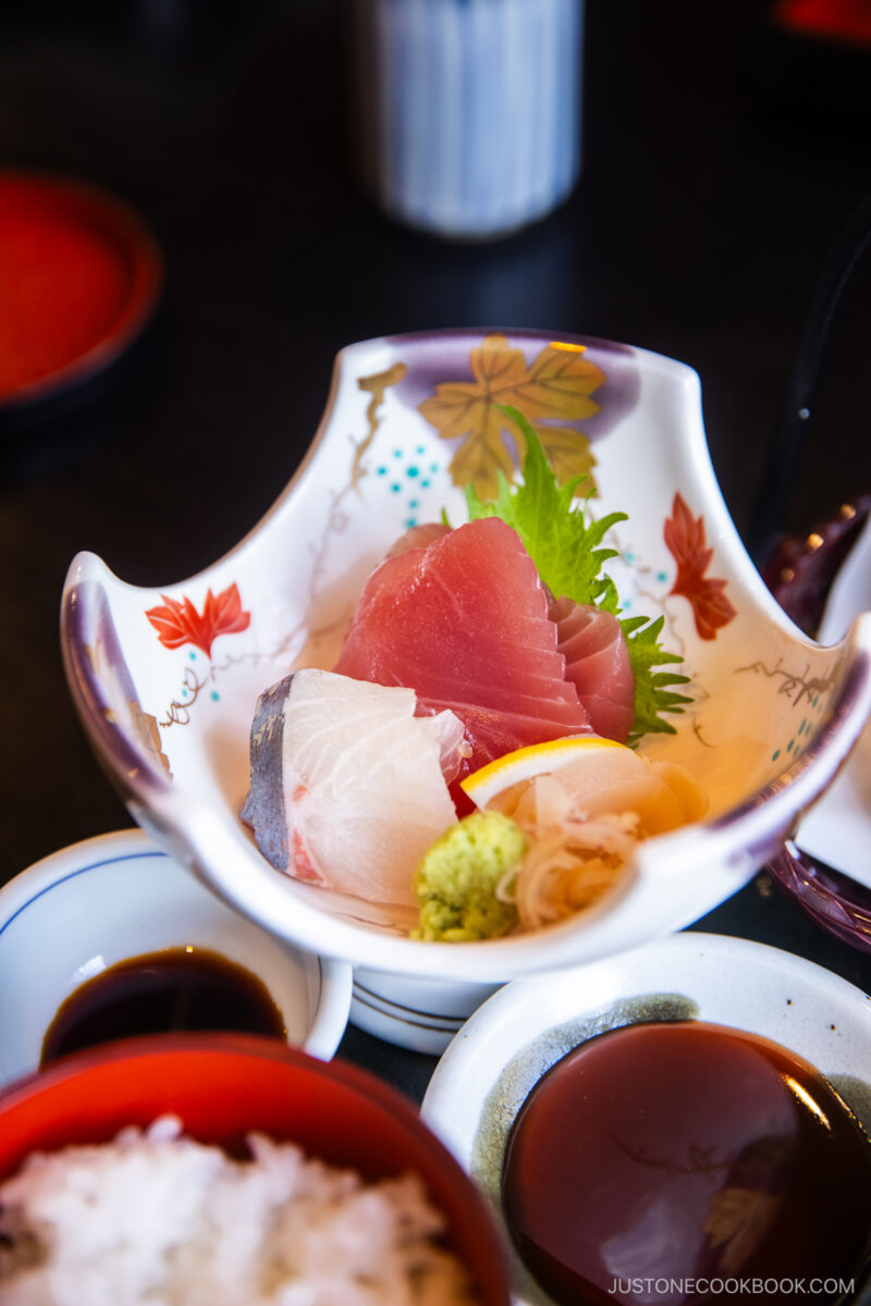Sashimi assortment