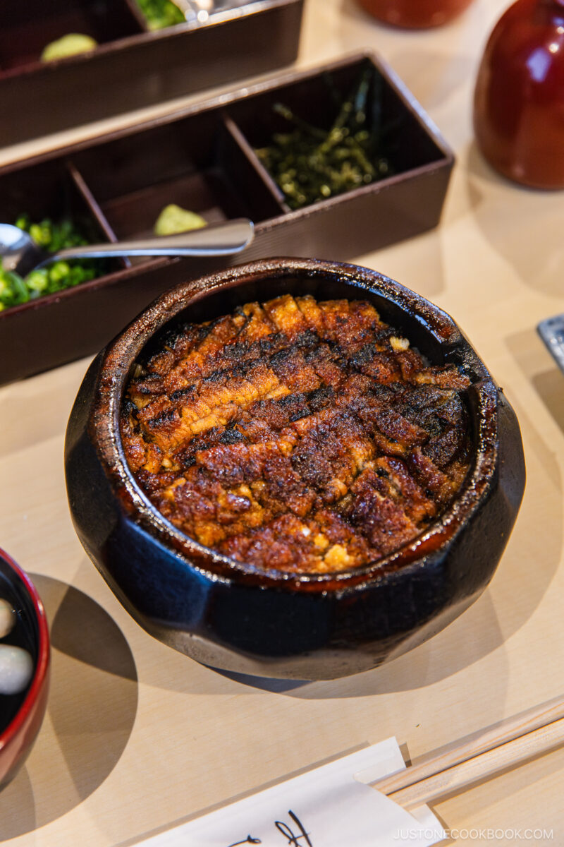 hitsumabushi eel rice in a bowl