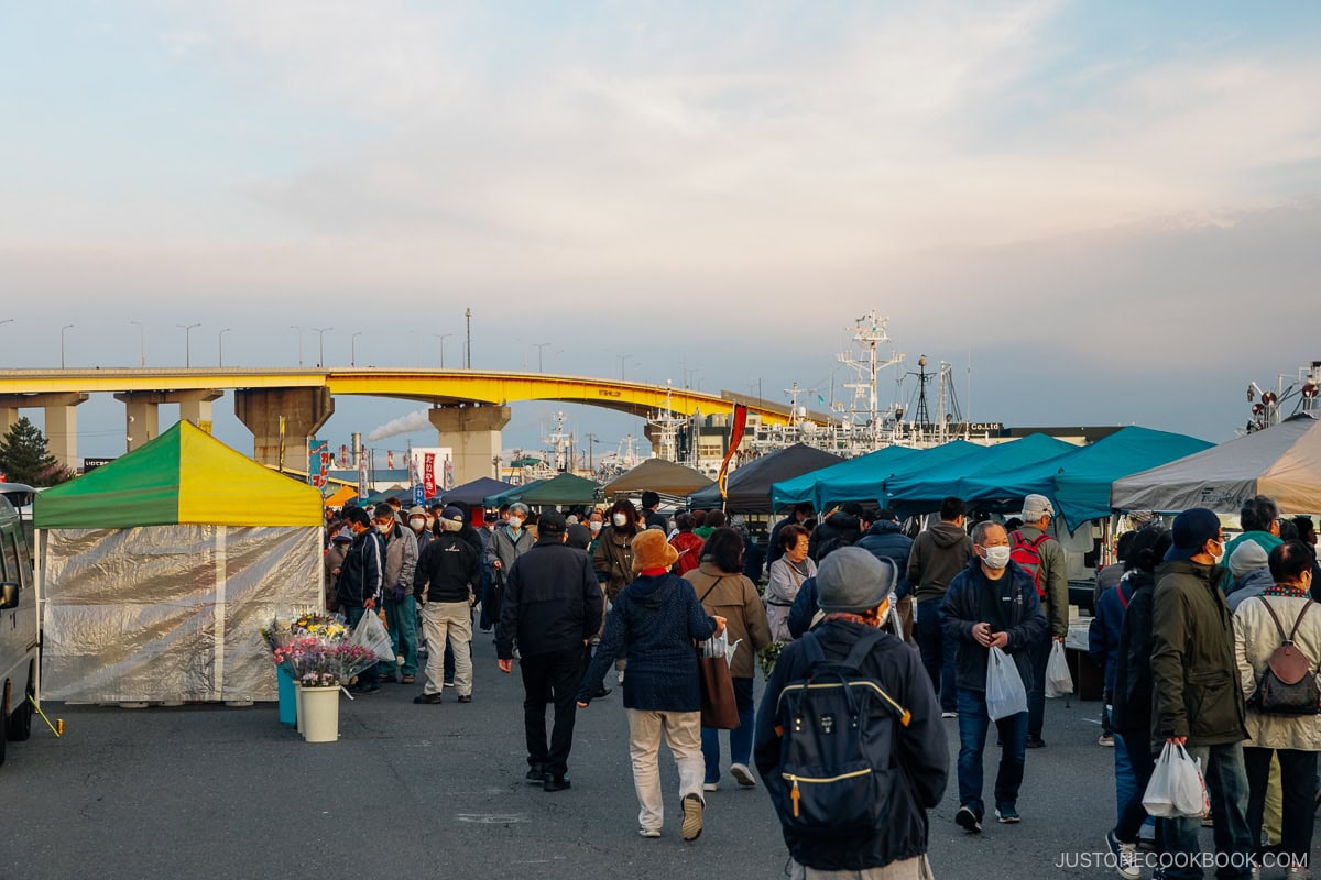 Morning Market