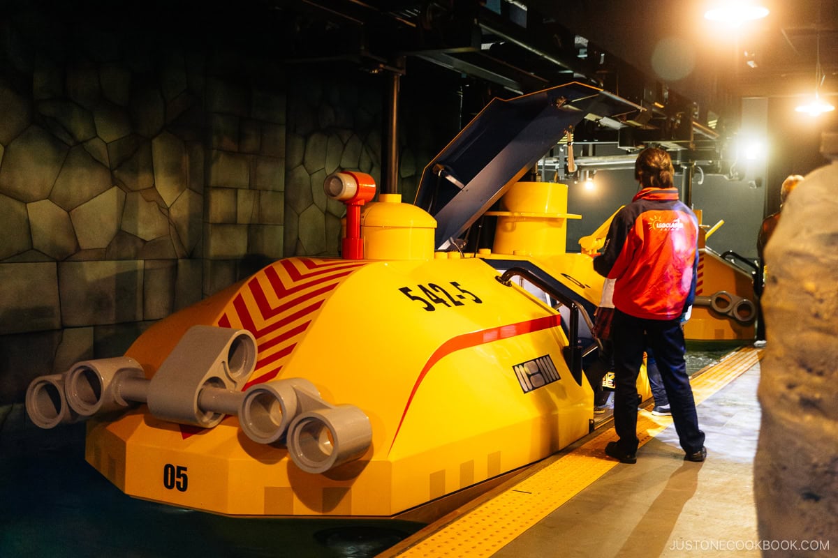 Submarine ride in Legoland Japan