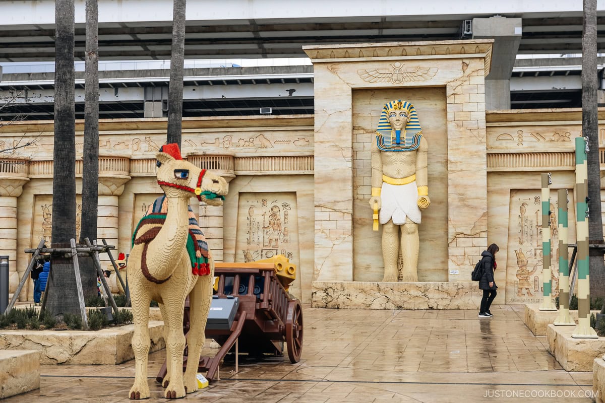 Camel and pharaoh statue made from Lego