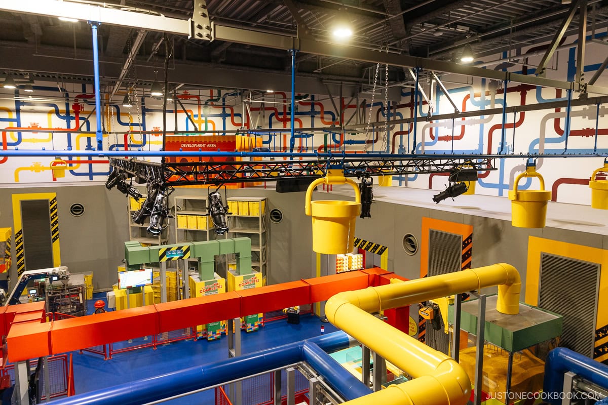 Lego factory