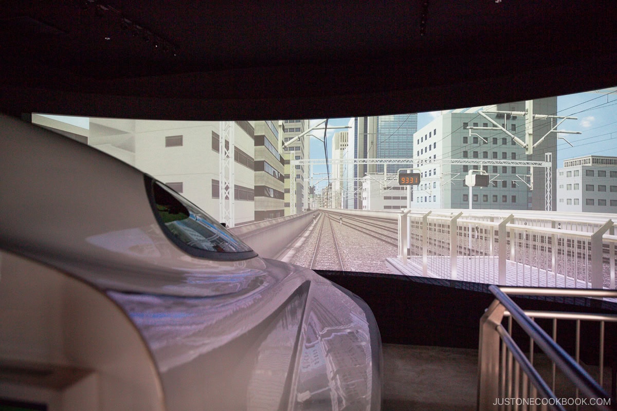 N700 Shinkansen simulator screen