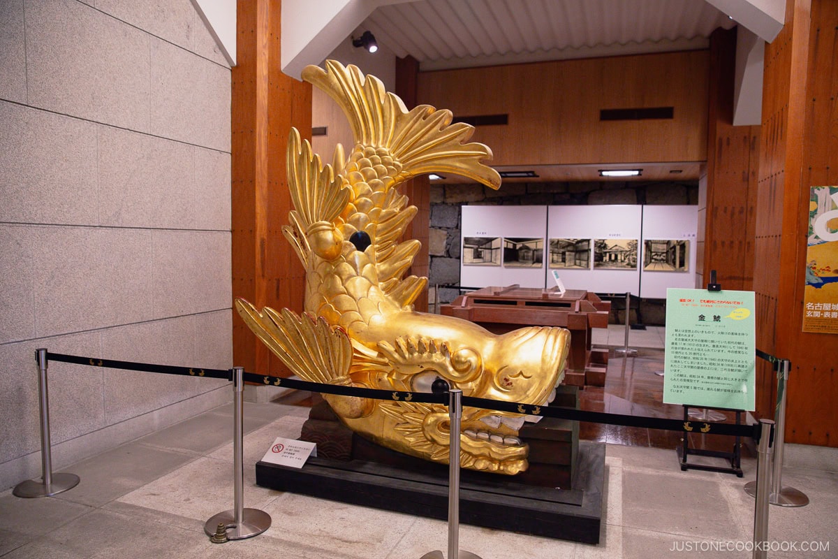 Nagoya Kinshachi creature gold statue